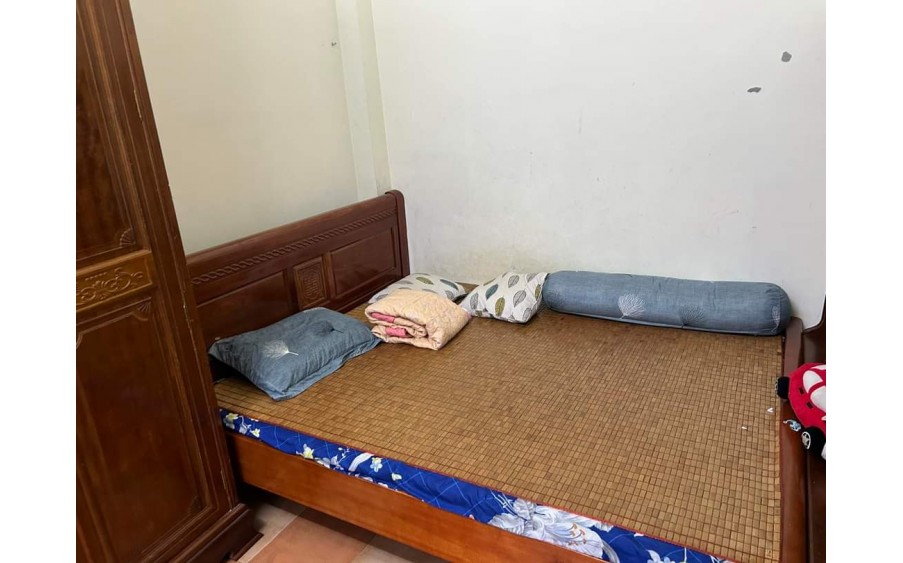 Cho thuê nhà nguyên căn Ngõ 211 Khương Trung, thanh xuân 35m2 x 4 tầng, 3 ngủ, 10 Triệu